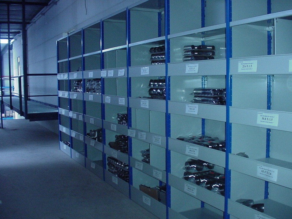 Rekken Euro shelving (9)