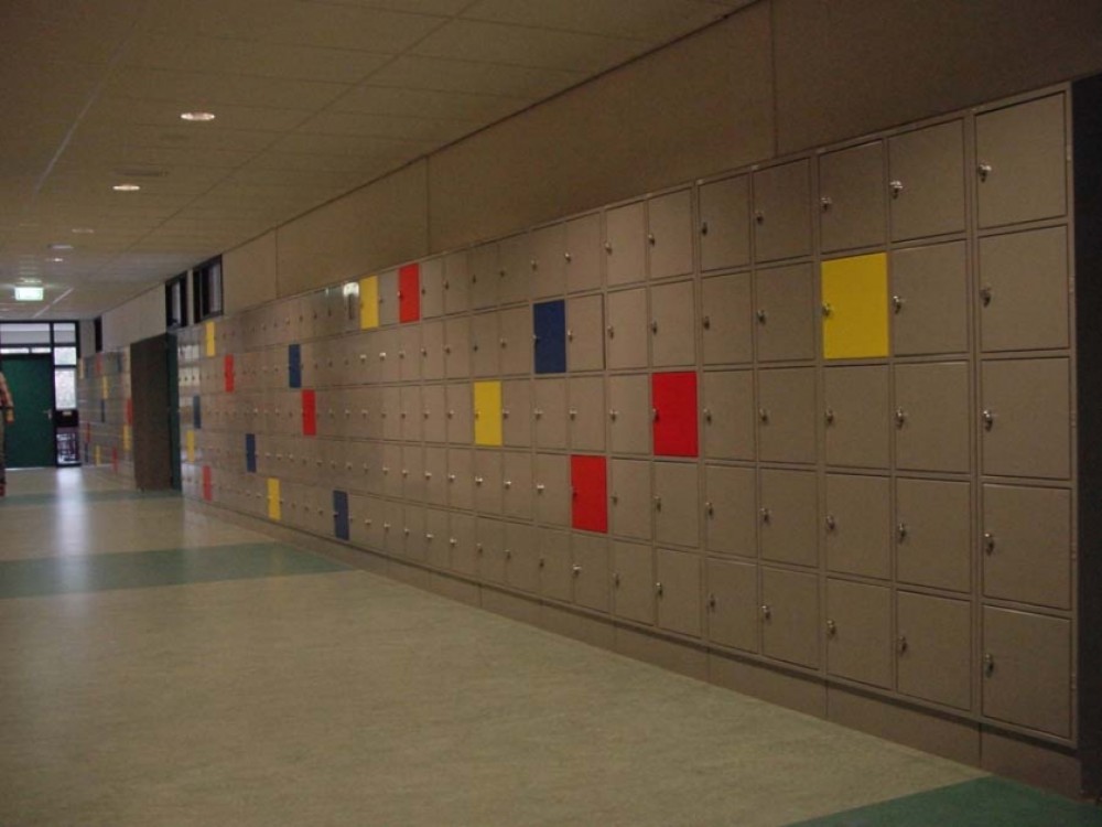 Lockers kasten UA